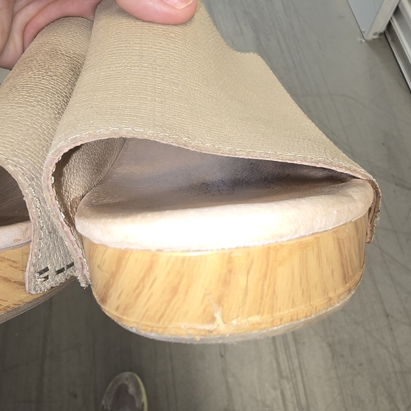 DANSKO MACI SANDALS PLATFORM SOLE WOMENS EURO SIZE 40 US SIZE 9.5 TAUPE COLOR - Picture 11 of 12